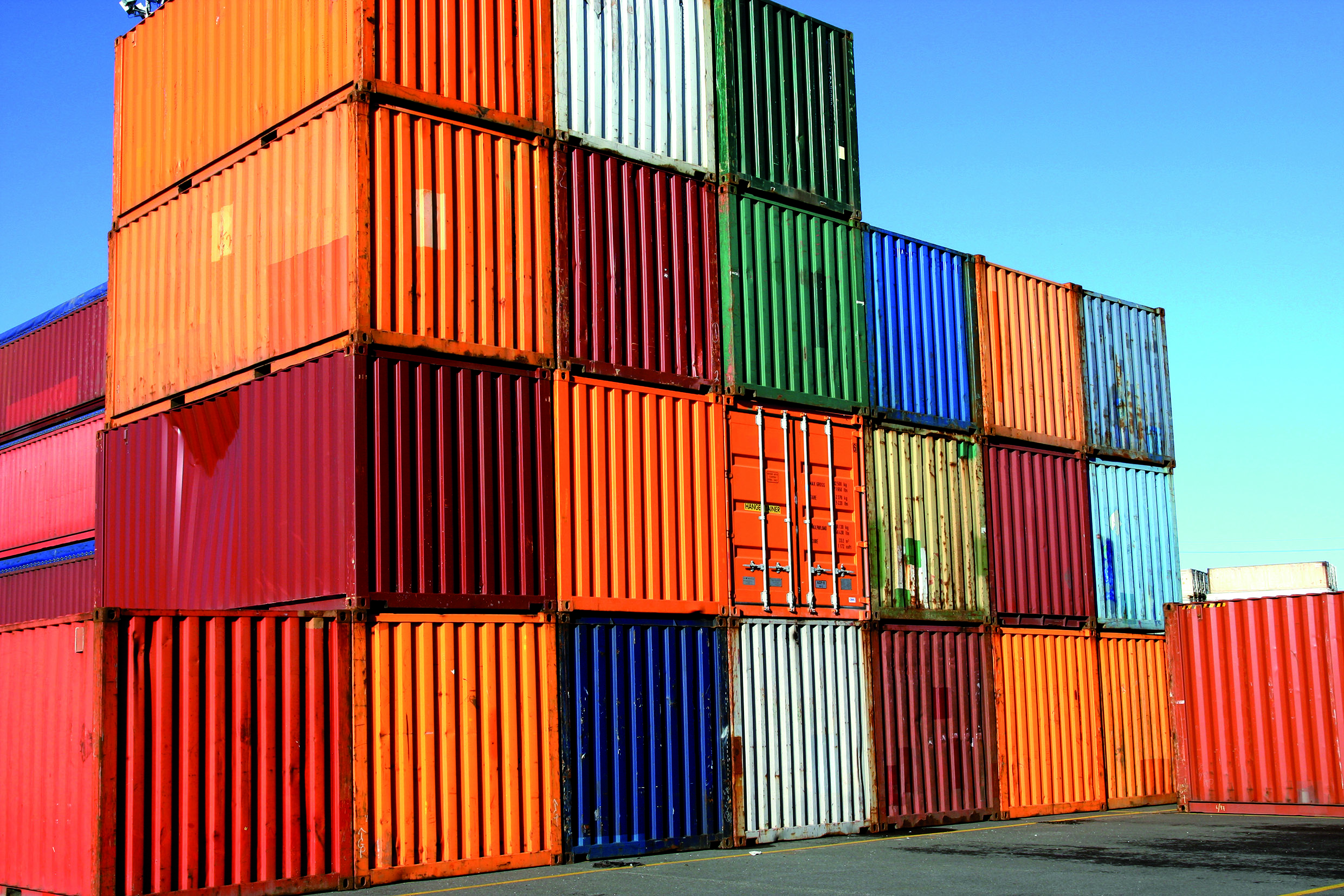 Booklet containers shutterstock 2892825